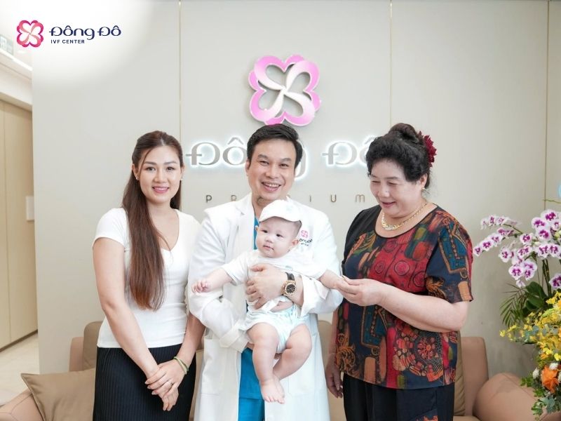 Bác sĩ Tăng Đức Cương nổi tiếng là bác sĩ mát tay với hơn 20 năm kinh nghiệm trong ngàn h hỗ trợ sinh sản