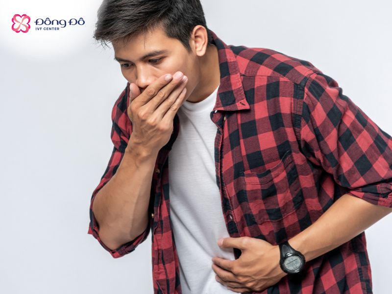 Đau tinh hoàn cấp tính có thể gây nôn mửa
