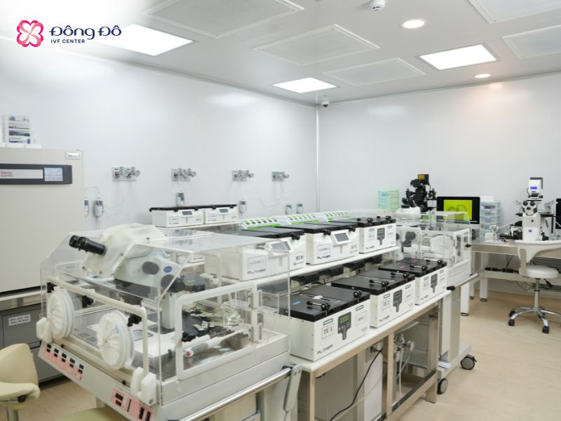 Đông Đô IVF Center sở hữu hệ thống máy móc phòng lab hiện đại, tiên tiến