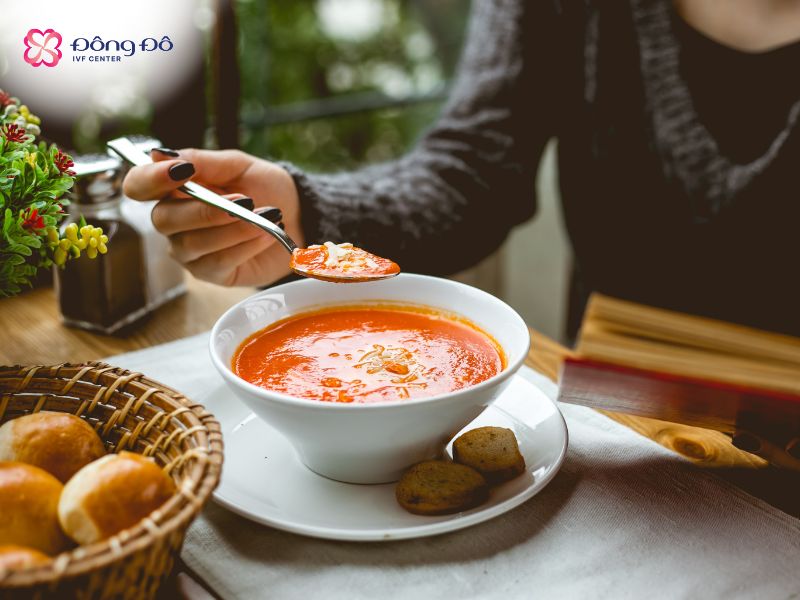 Bệnh nhân nên duy trì chế độ dinh dưỡng nhẹ nhàng, theo chỉ định của bác sĩ để tối ưu hiệu quả điều trị